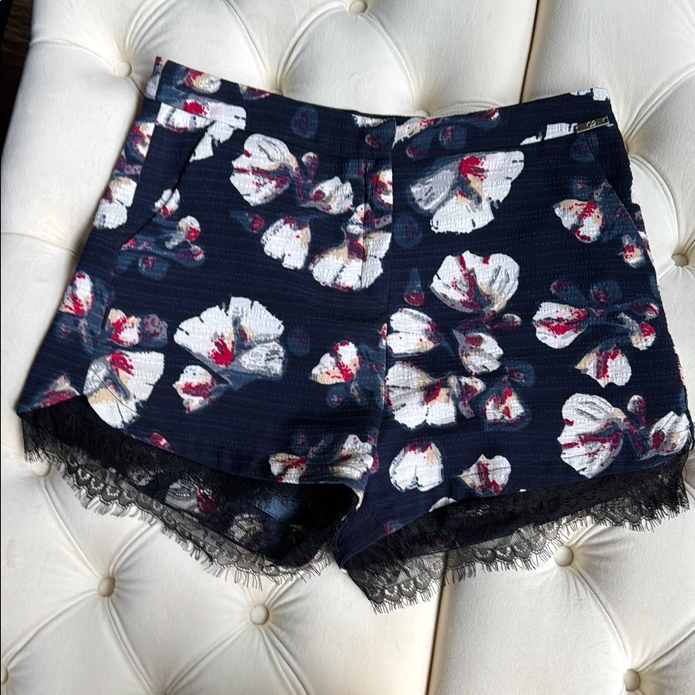 Floral Lace Trim Women's Shorts